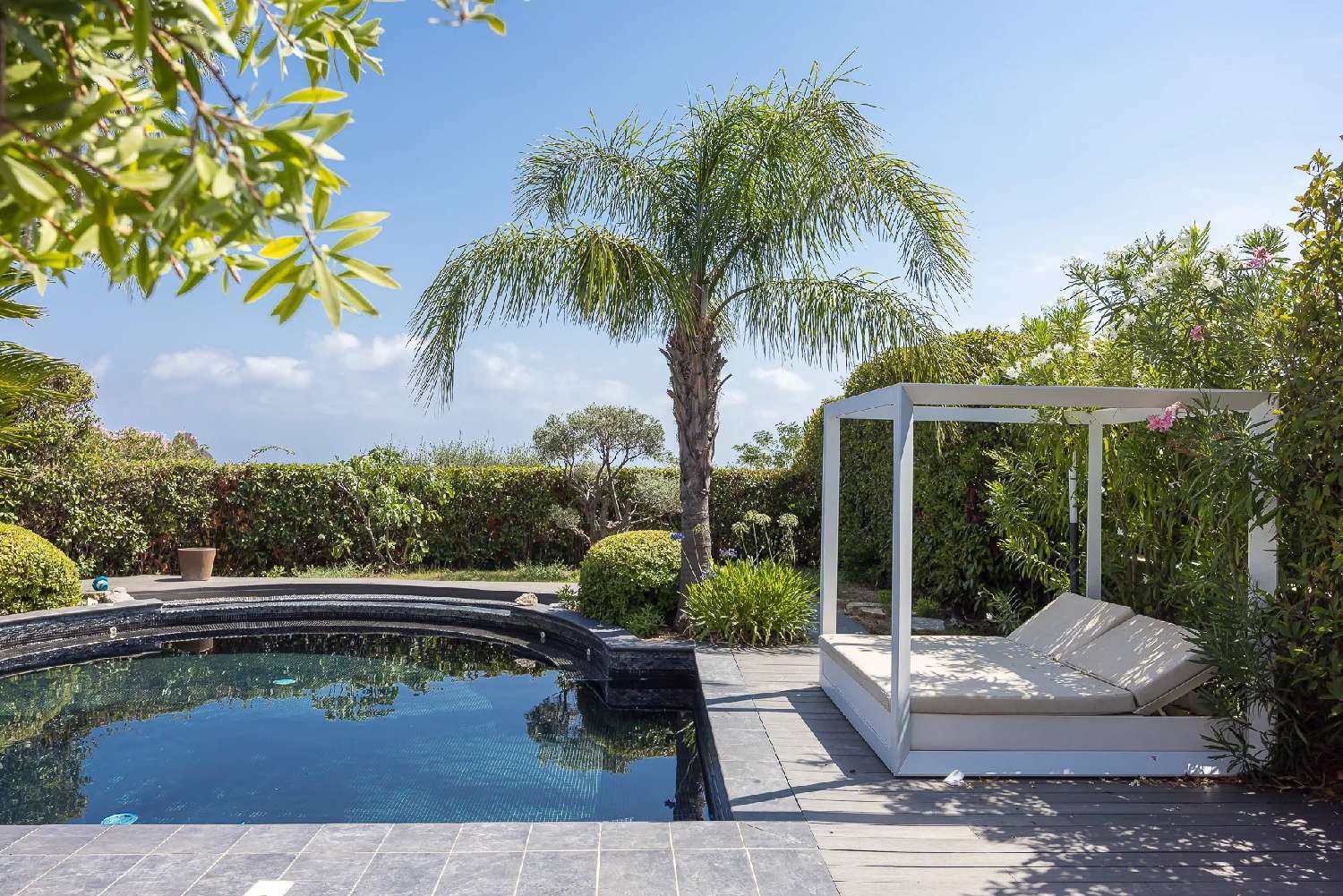 en venta villa Saint-Laurent-du-Var Alpes-Maritimes 3