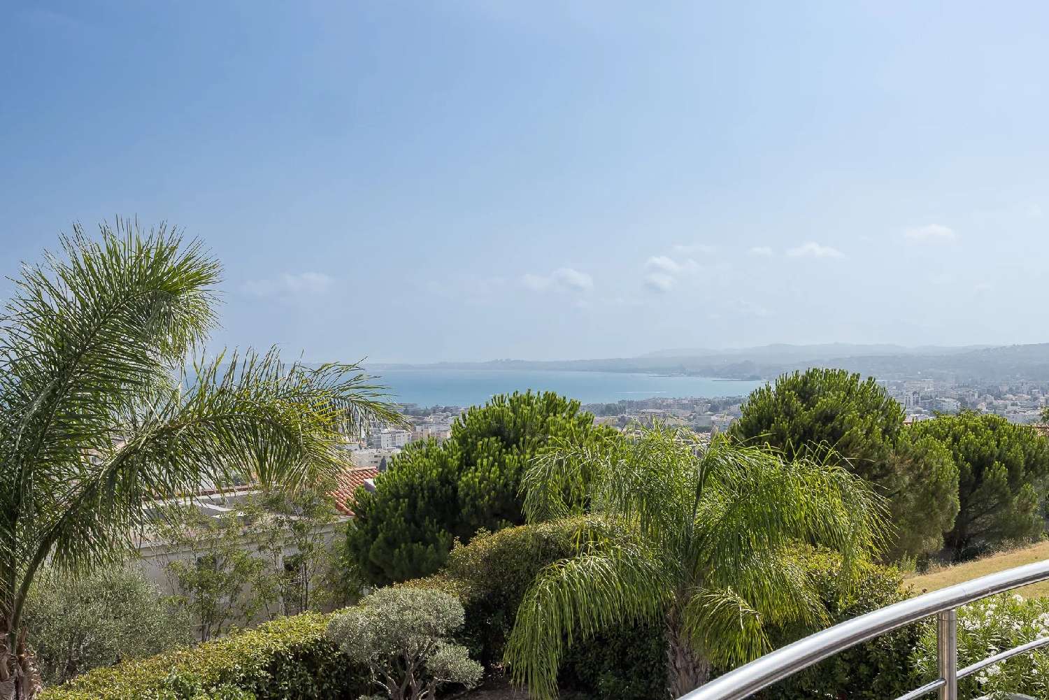 en venta villa Saint-Laurent-du-Var Alpes-Maritimes 4