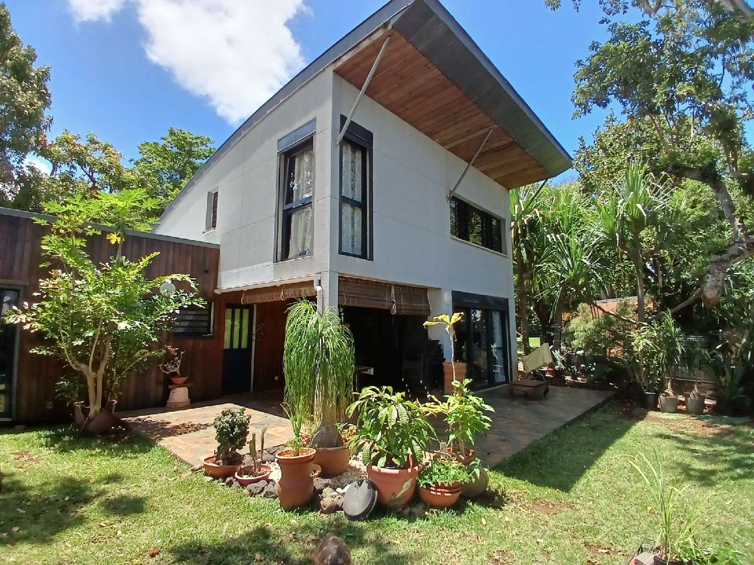 for sale villa Saint-Pierre La Réunion 1