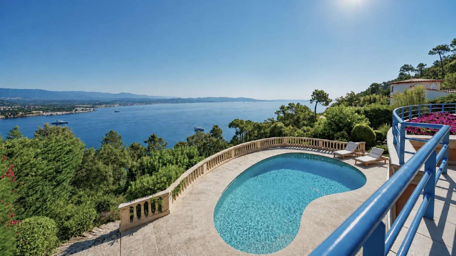 à vendre villa Théoule-sur-Mer Alpes-Maritimes 2