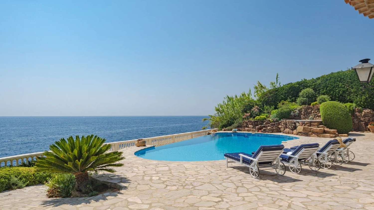 for sale villa Théoule-sur-Mer Alpes-Maritimes 7