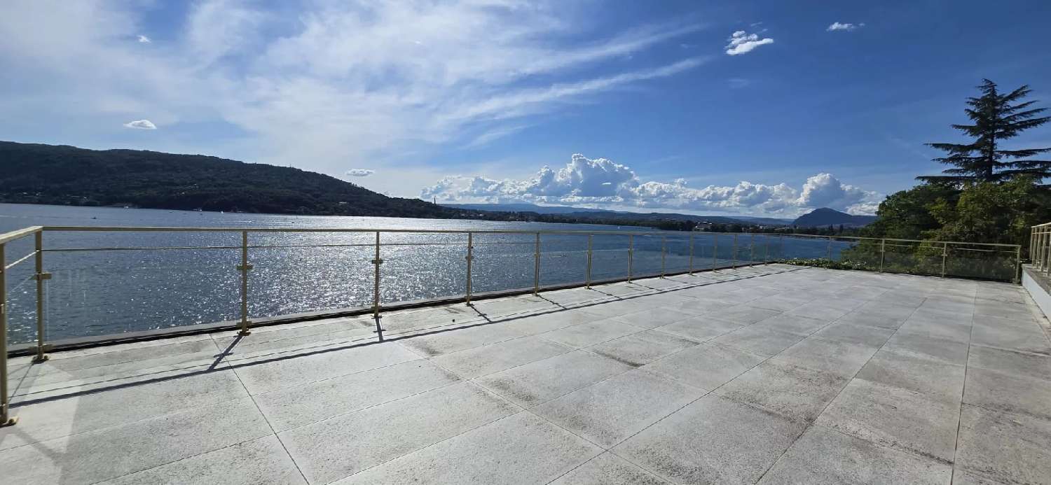 à vendre villa Veyrier-du-Lac Haute-Savoie 3