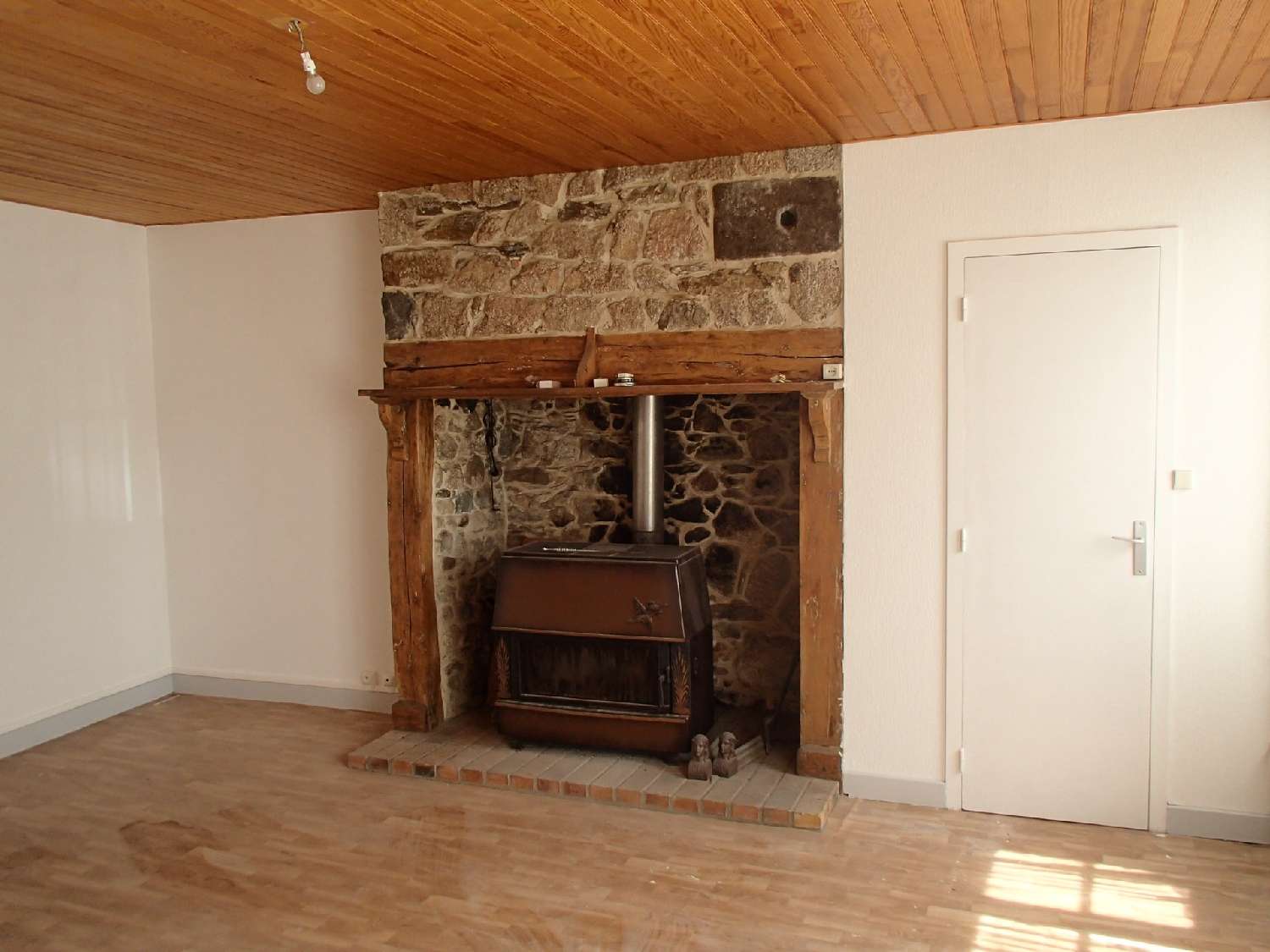 te koop dorpshuis Cassaniouze Cantal 4