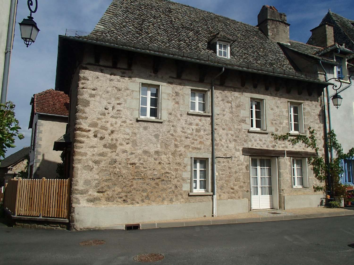 te koop dorpshuis Cassaniouze Cantal 8