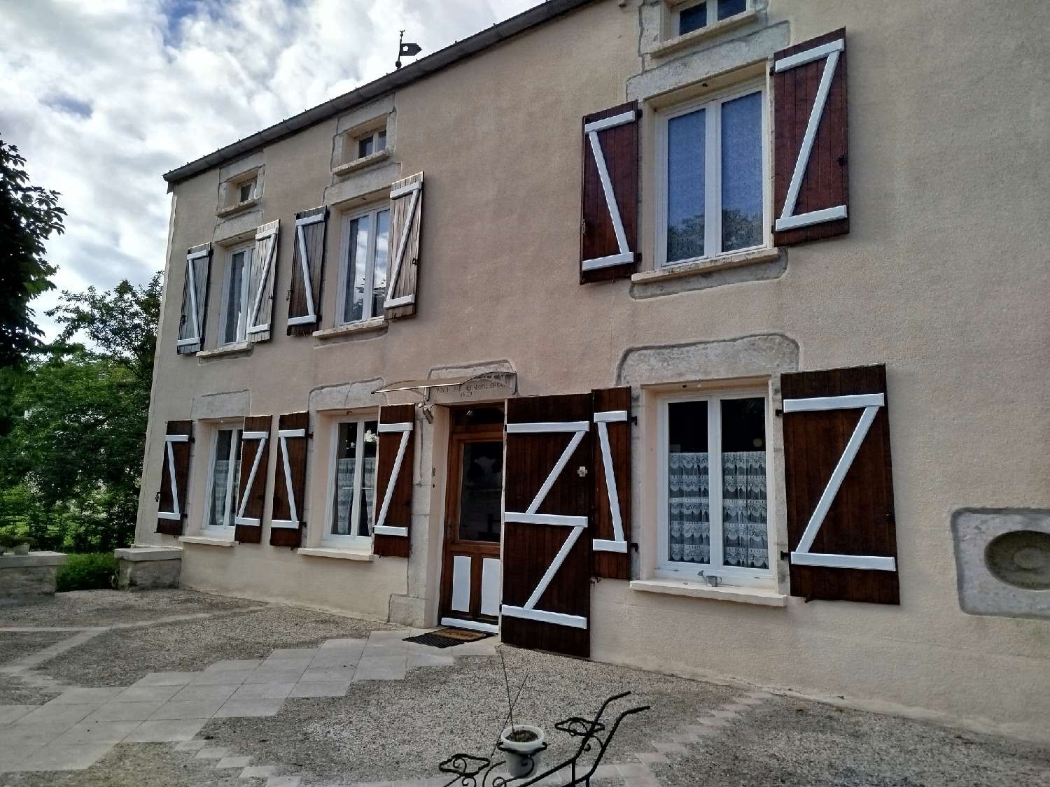 en venta casa de pueblo Chassigny Haute-Marne 1