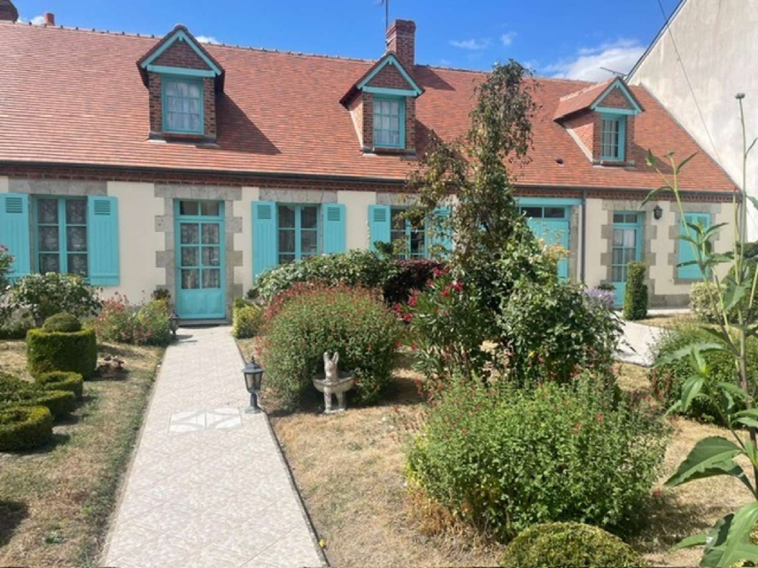 en venta casa de pueblo Chilleurs-aux-Bois Loiret 1
