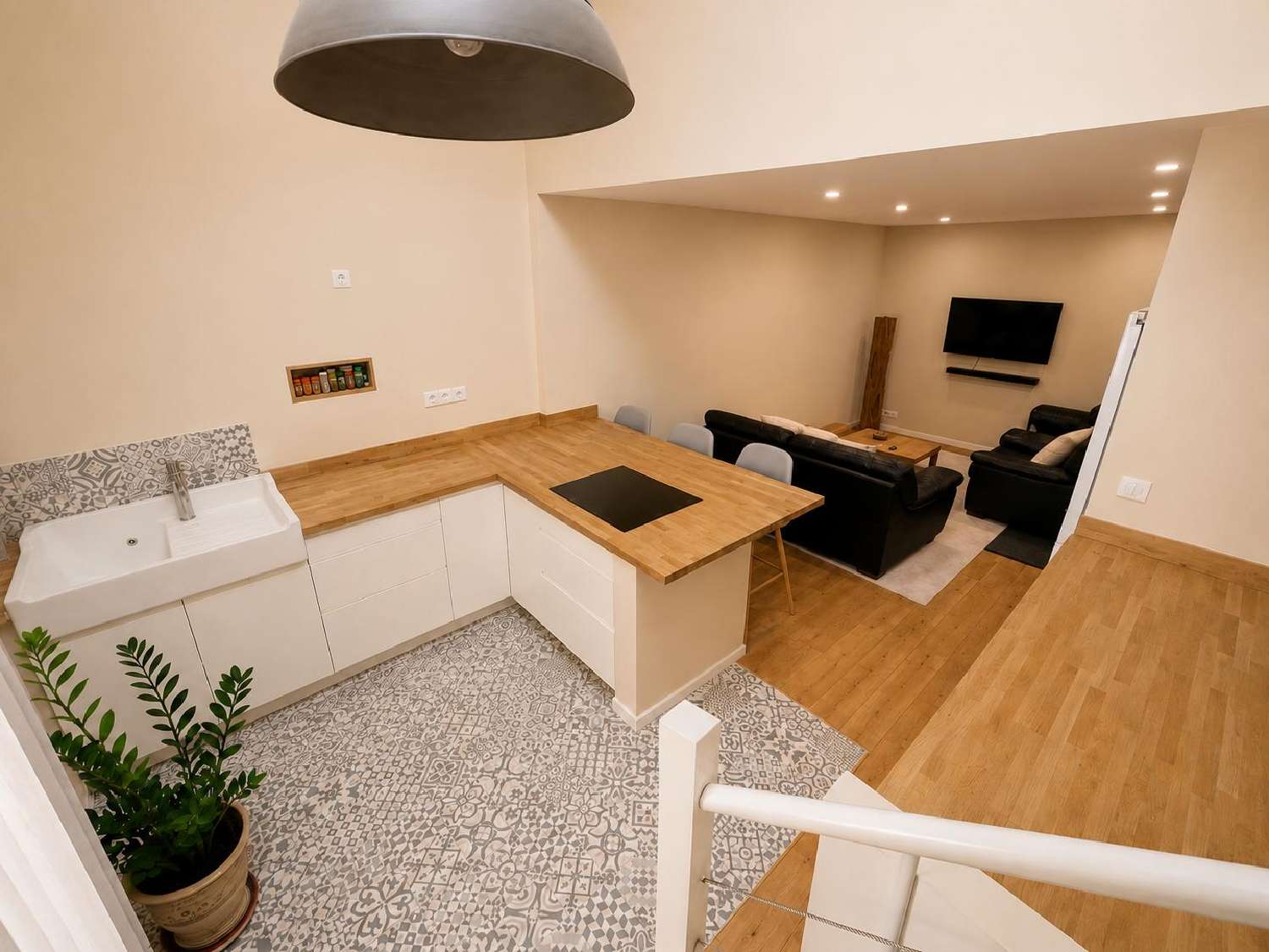  à vendre maison de village Clermont-l'Hérault Hérault 7