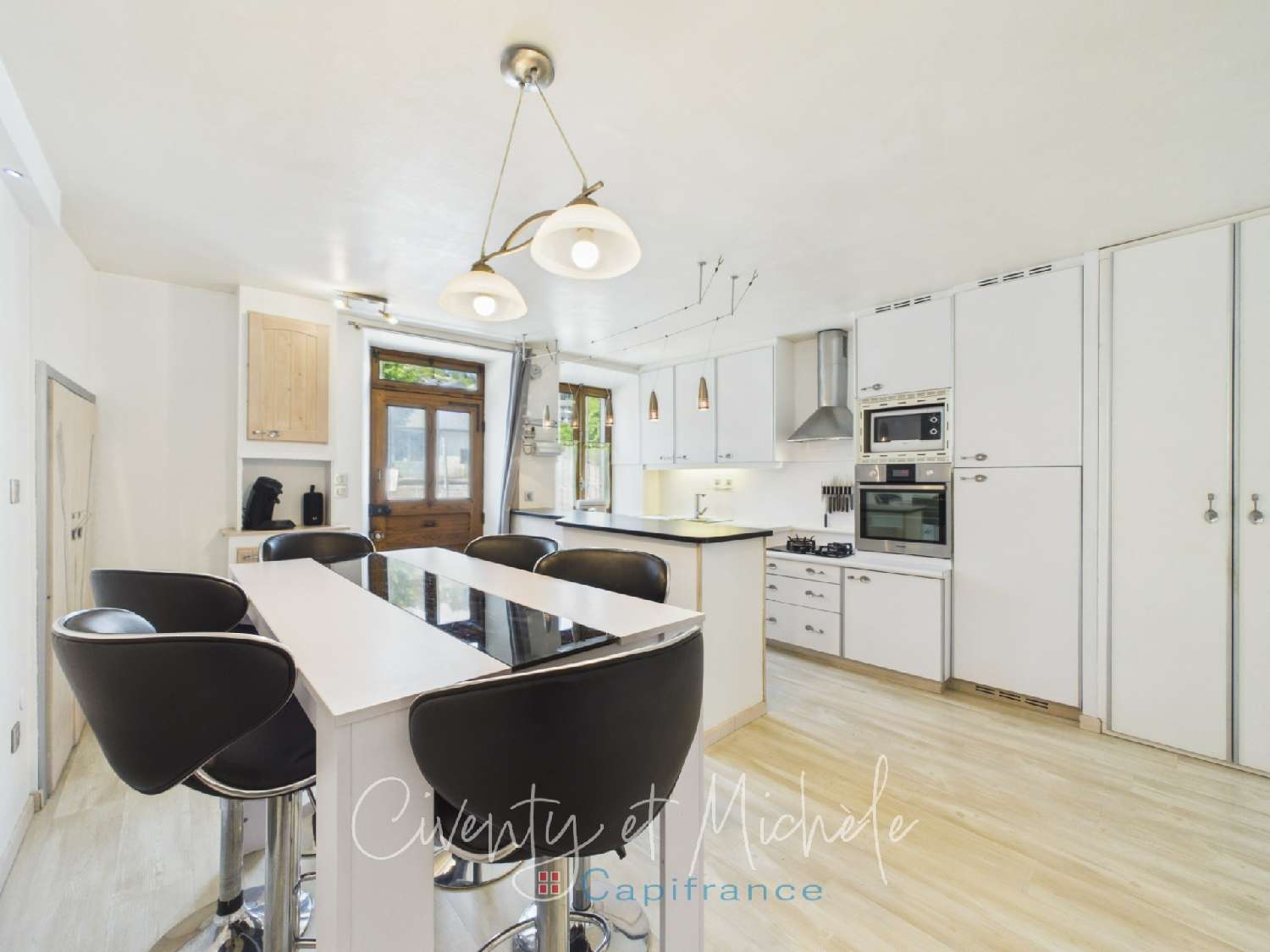 en venta casa de pueblo Coise-Saint-Jean-Pied-Gauthier Savoie 3