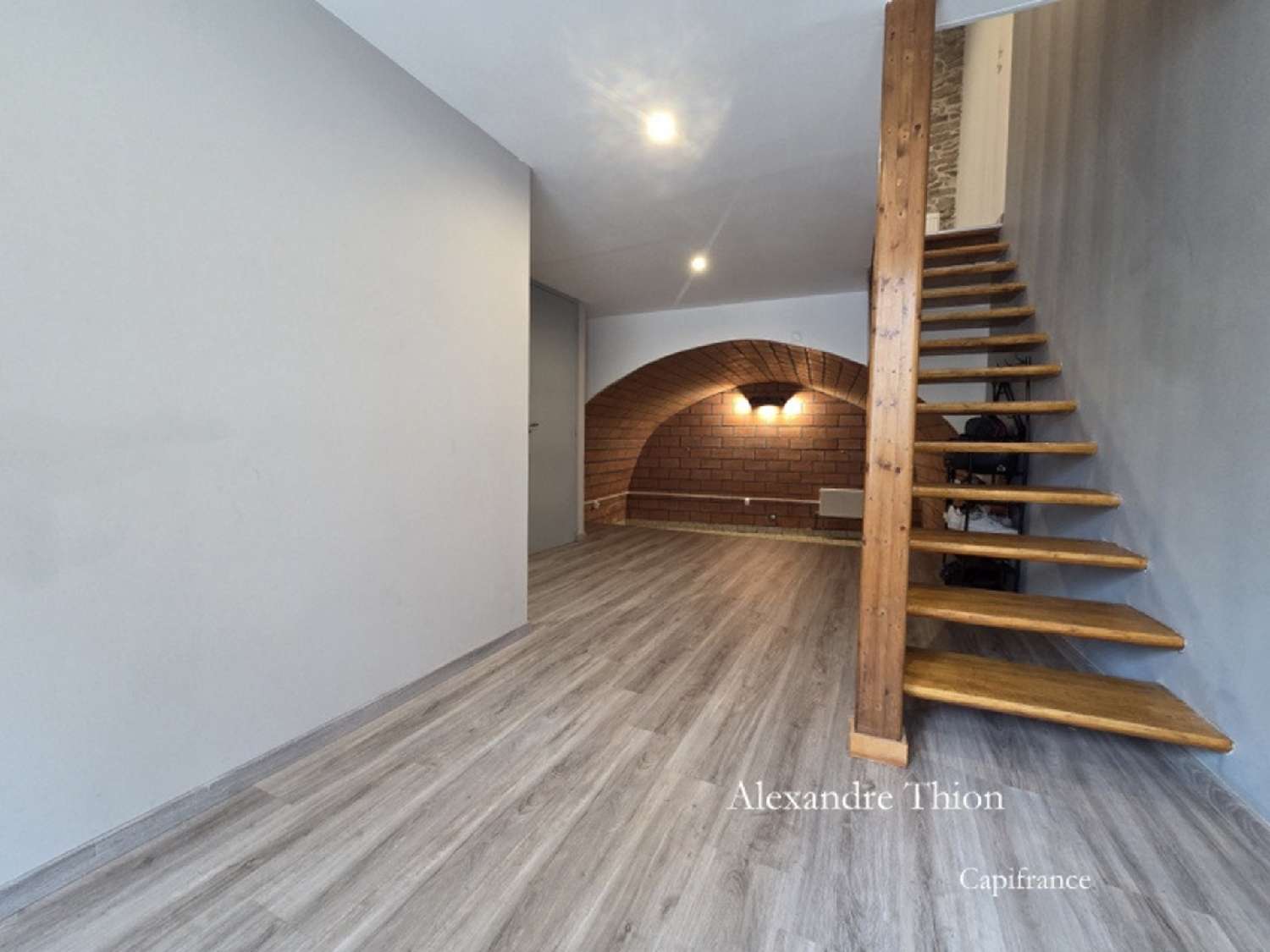 en venta casa de pueblo Jujurieux Ain 3