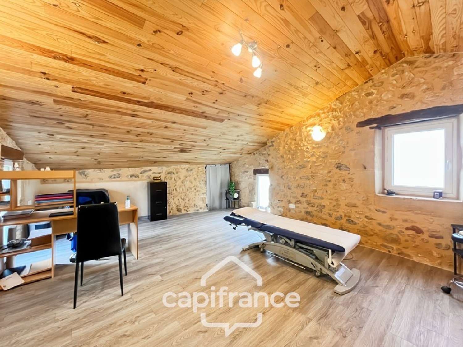  te koop dorpshuis Lolme Dordogne 2