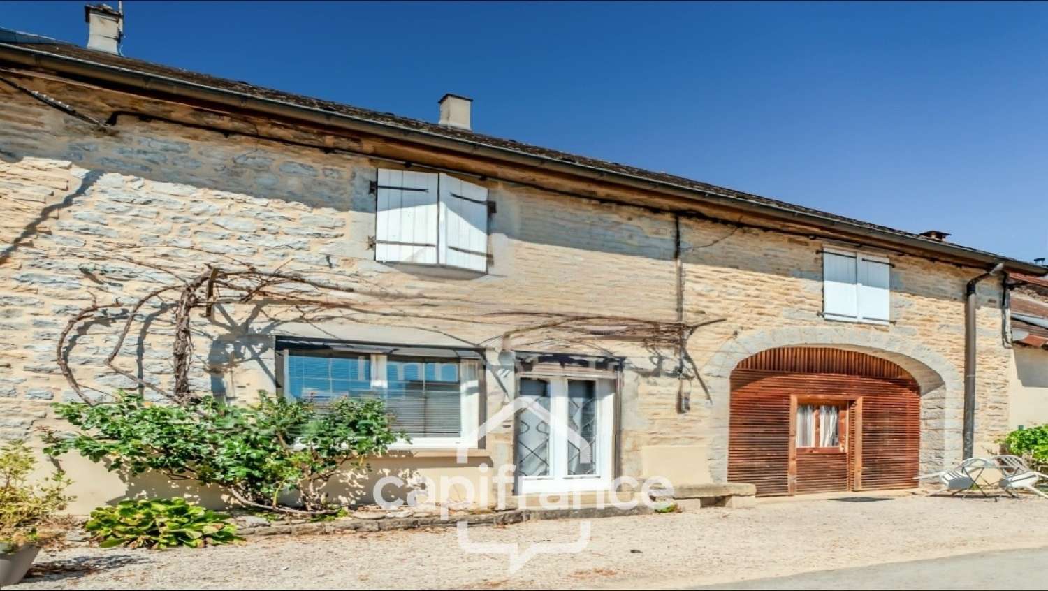  en venta casa de pueblo Plainoiseau Jura 4