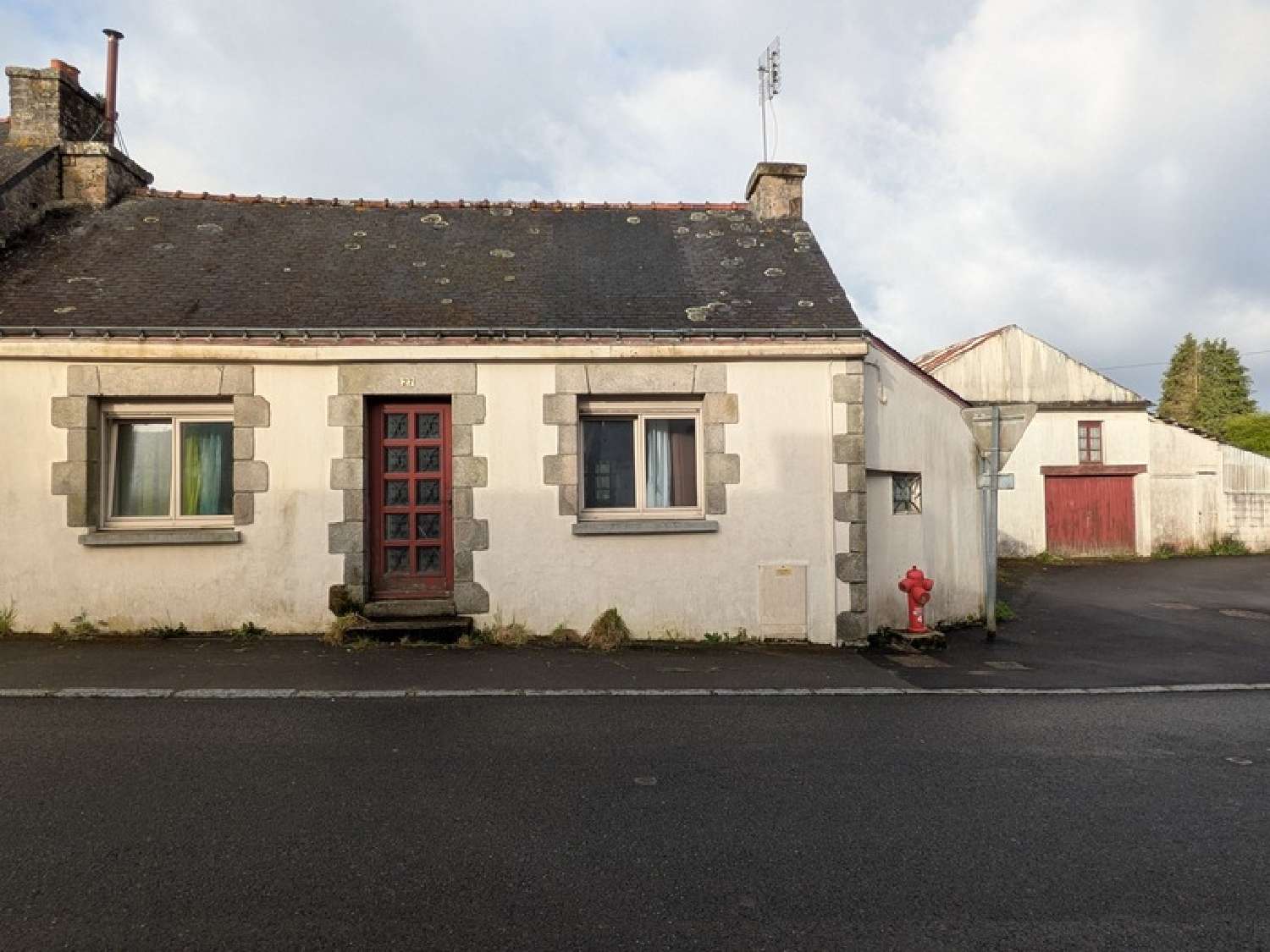  for sale village house Plouray Morbihan 1