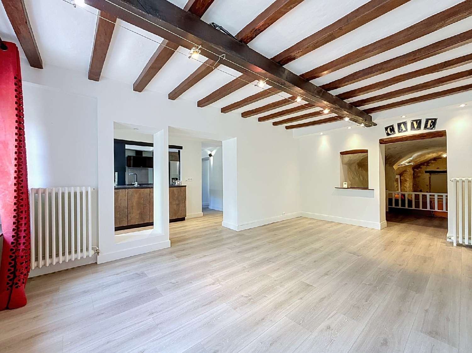  à vendre maison de village Saint-Antoine-du-Rocher Indre-et-Loire 3
