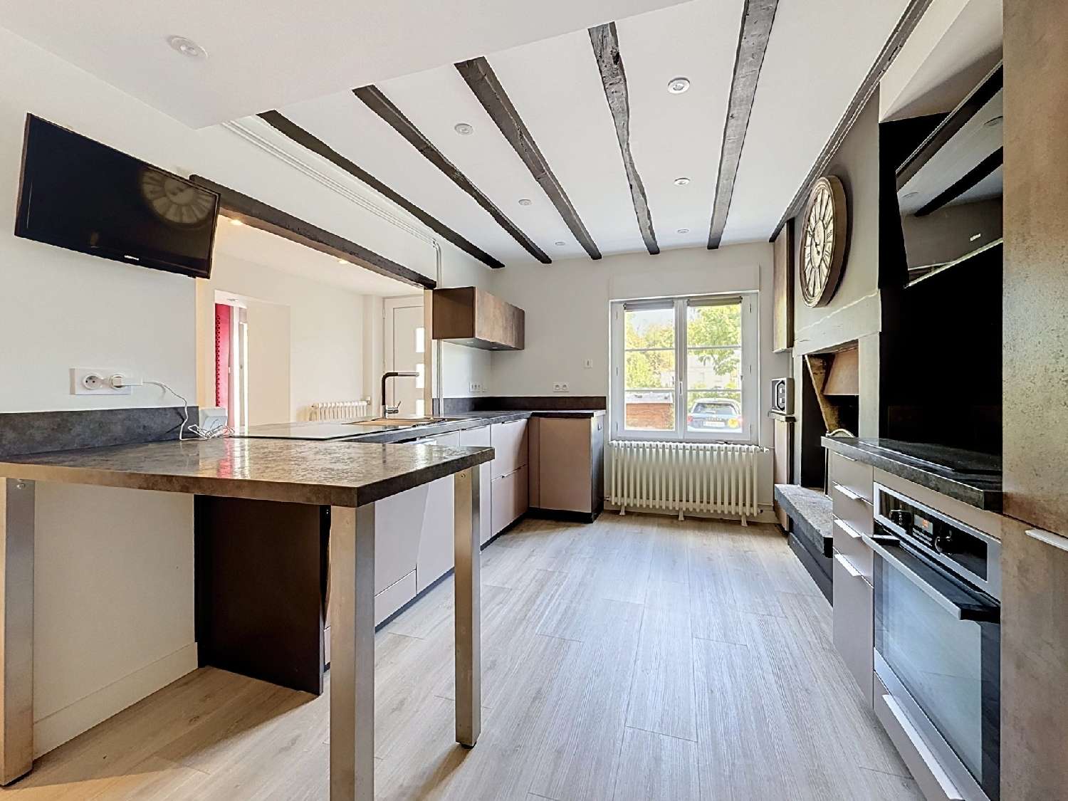  à vendre maison de village Saint-Antoine-du-Rocher Indre-et-Loire 5