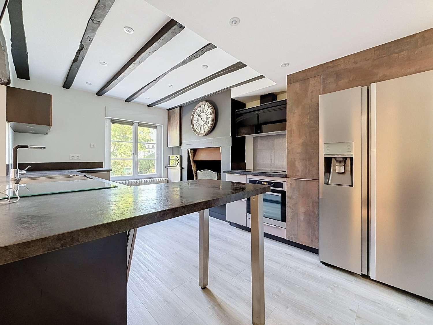  à vendre maison de village Saint-Antoine-du-Rocher Indre-et-Loire 6