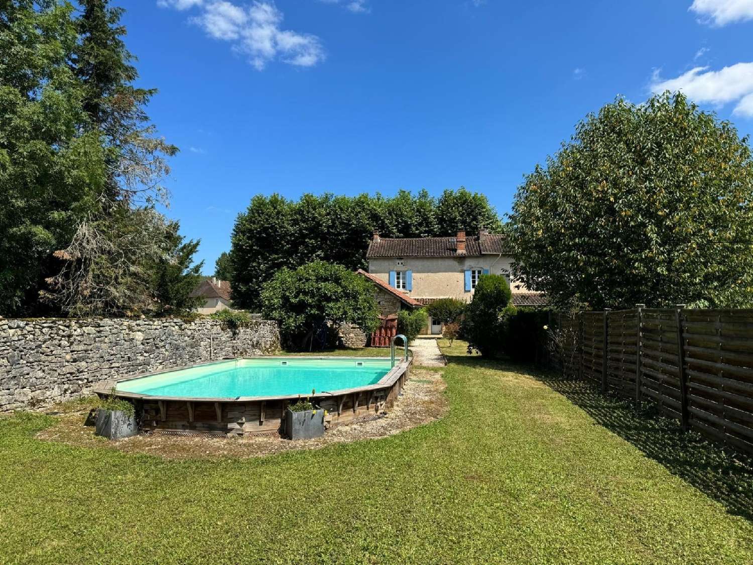 te koop dorpshuis Saint-Front-la-Rivière Dordogne 2