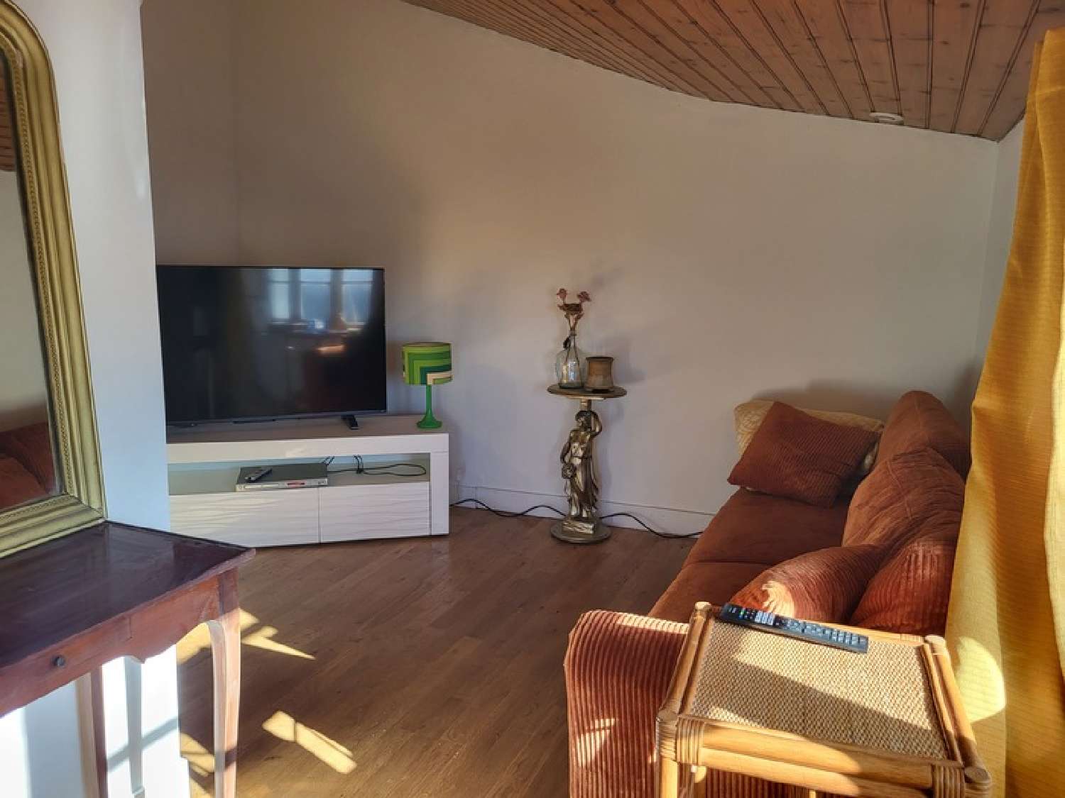 à vendre maison de village Saint-Jouin-de-Marnes Deux-Sèvres 5