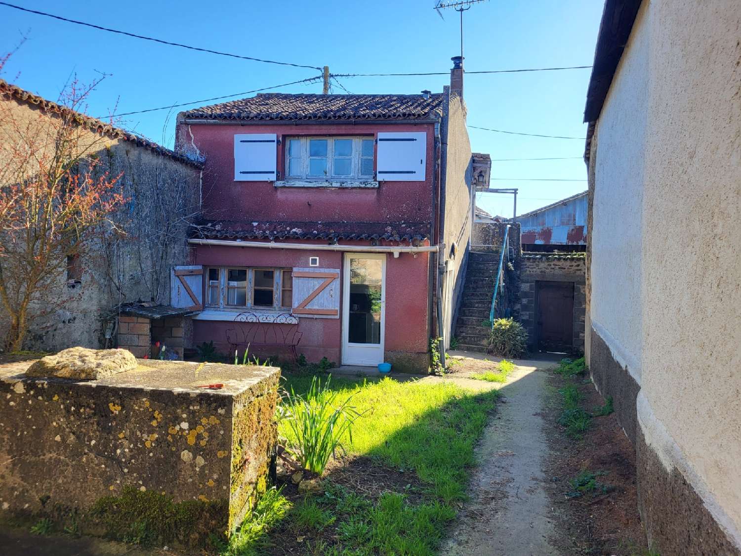 à vendre maison de village Saint-Jouin-de-Marnes Deux-Sèvres 8