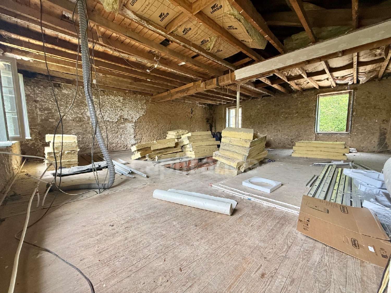en venta casa de pueblo Saint-Just-en-Chevalet Loire 4