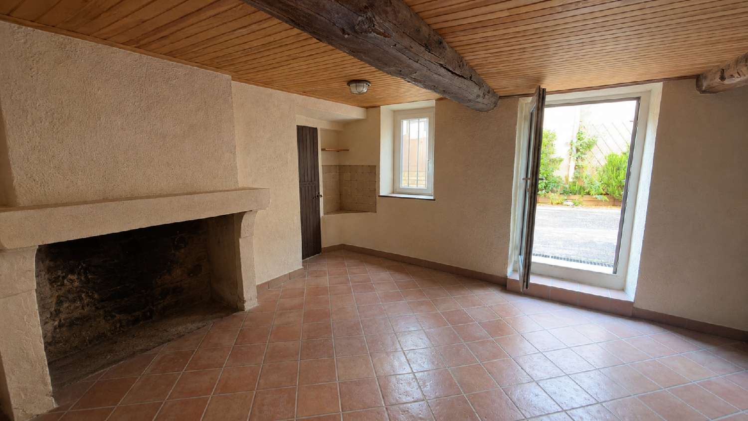 à vendre maison de village Saint-Trinit Vaucluse 3