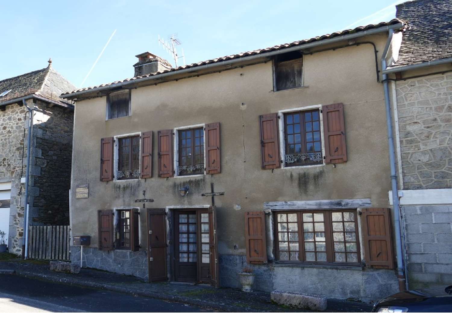 for sale village house Sénezergues Cantal 1
