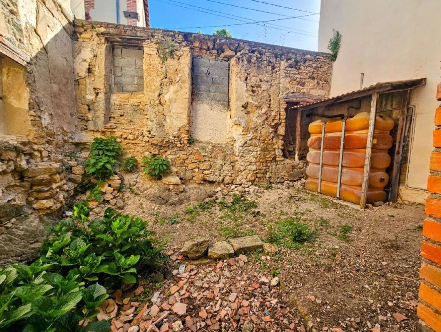  te koop dorpshuis Vertaizon Puy-de-Dôme 2