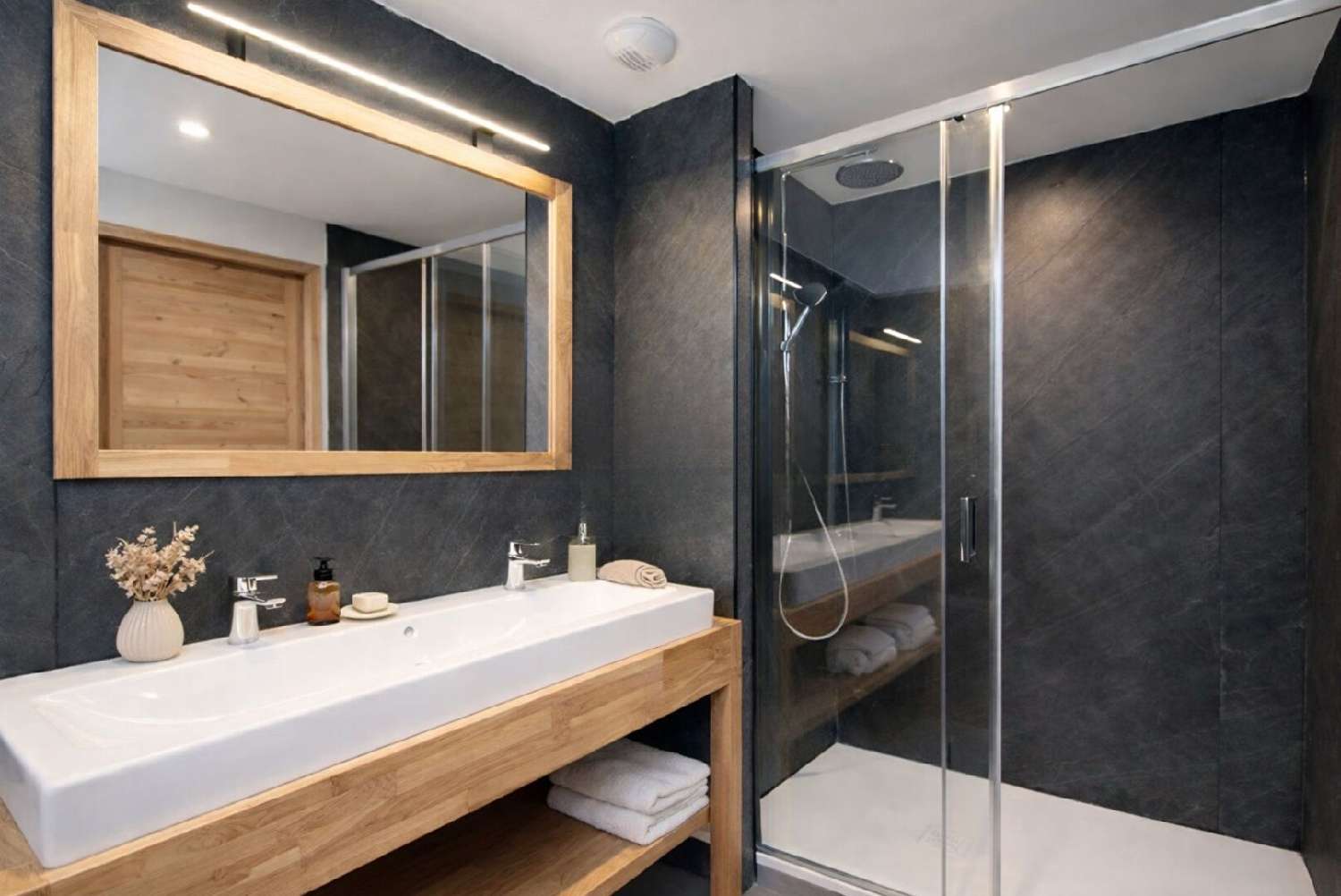 à vendre appartement Arthaz-Pont-Notre-Dame Haute-Savoie 2