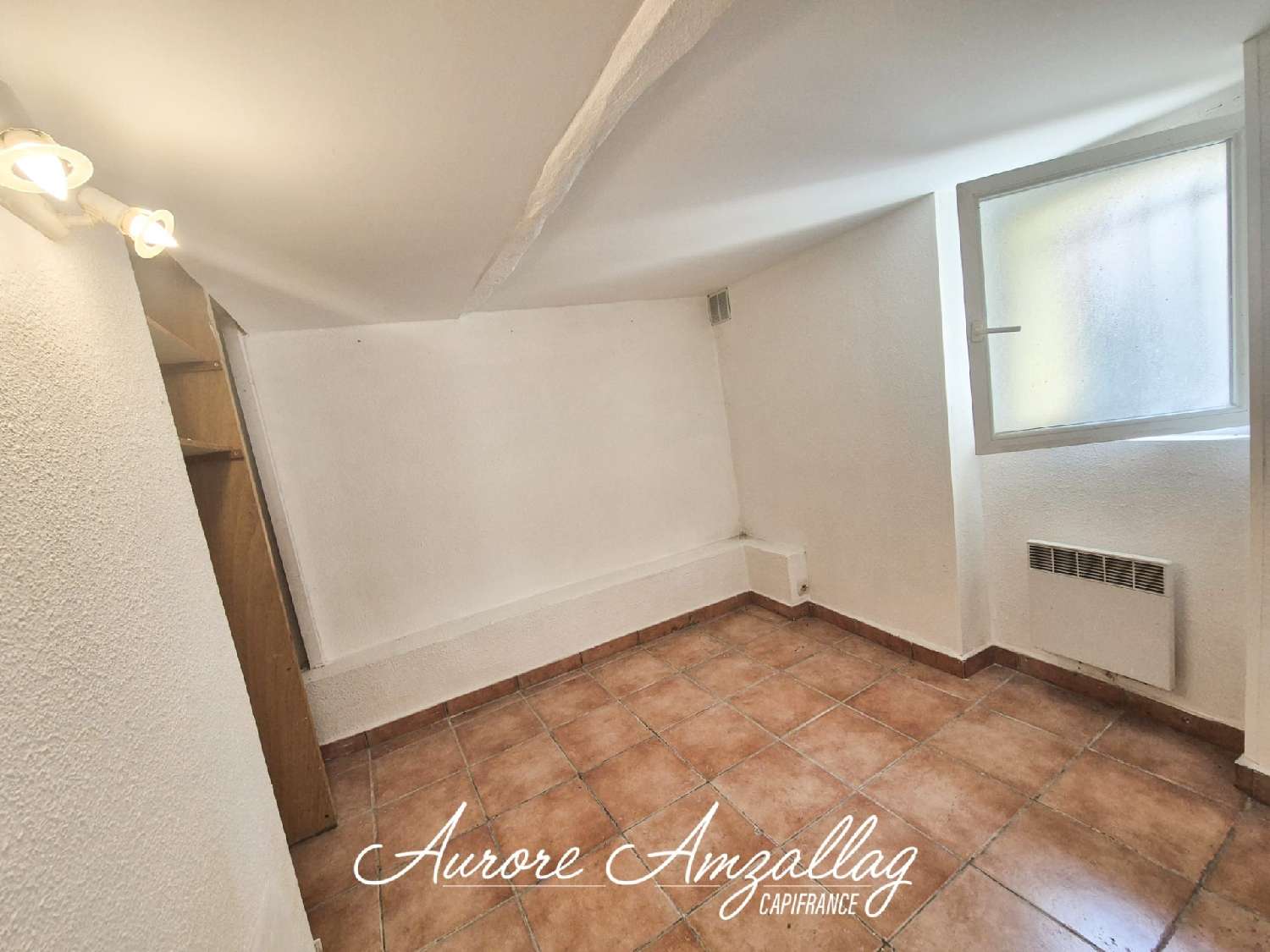 for sale apartment Aubagne Bouches-du-Rhône 2