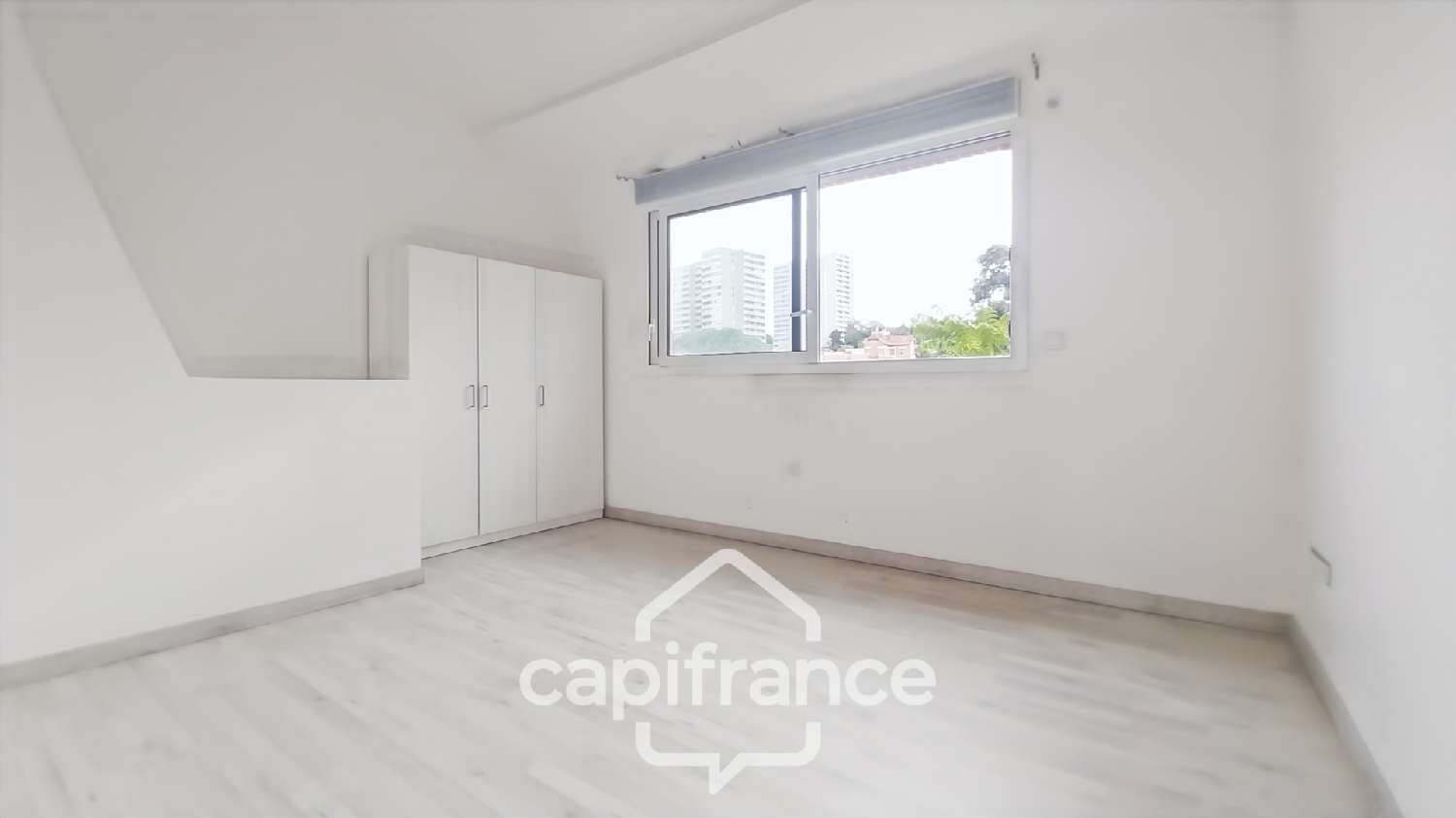 for sale apartment Bagnolet Seine-Saint-Denis 5