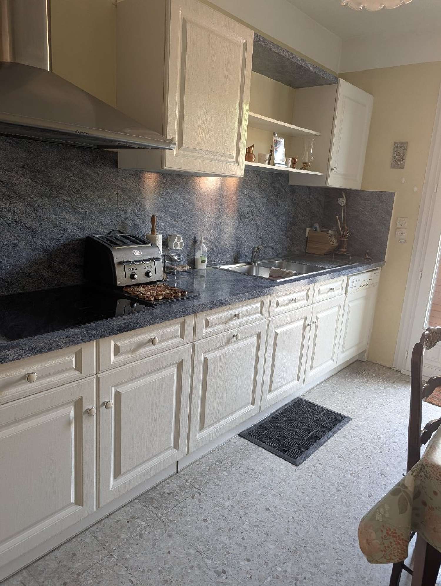  te koop appartement Béziers Hérault 5