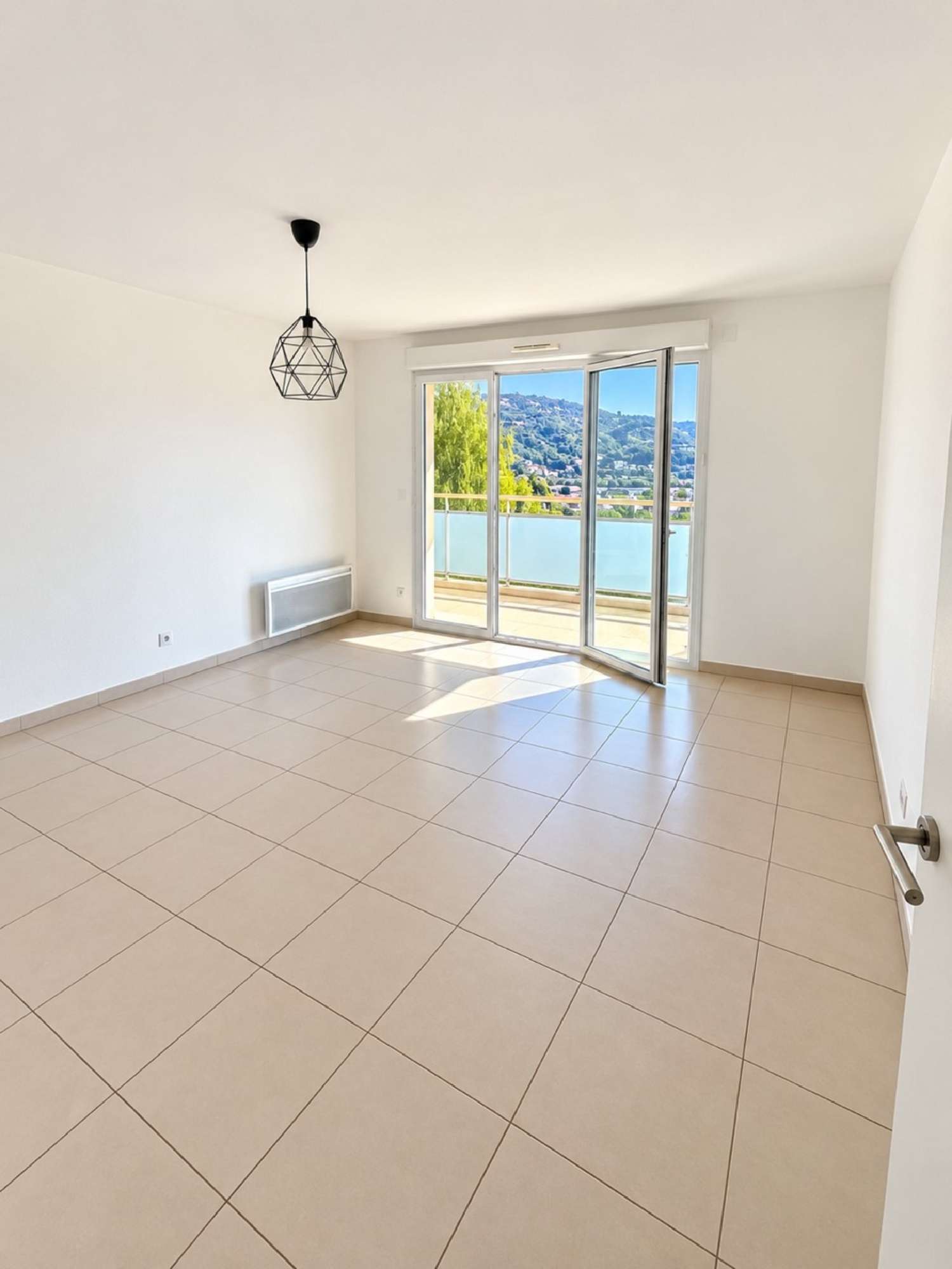  for sale apartment Carros Alpes-Maritimes 2