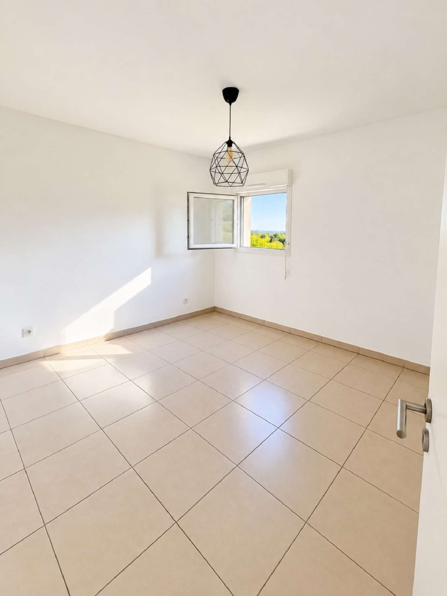  for sale apartment Carros Alpes-Maritimes 5