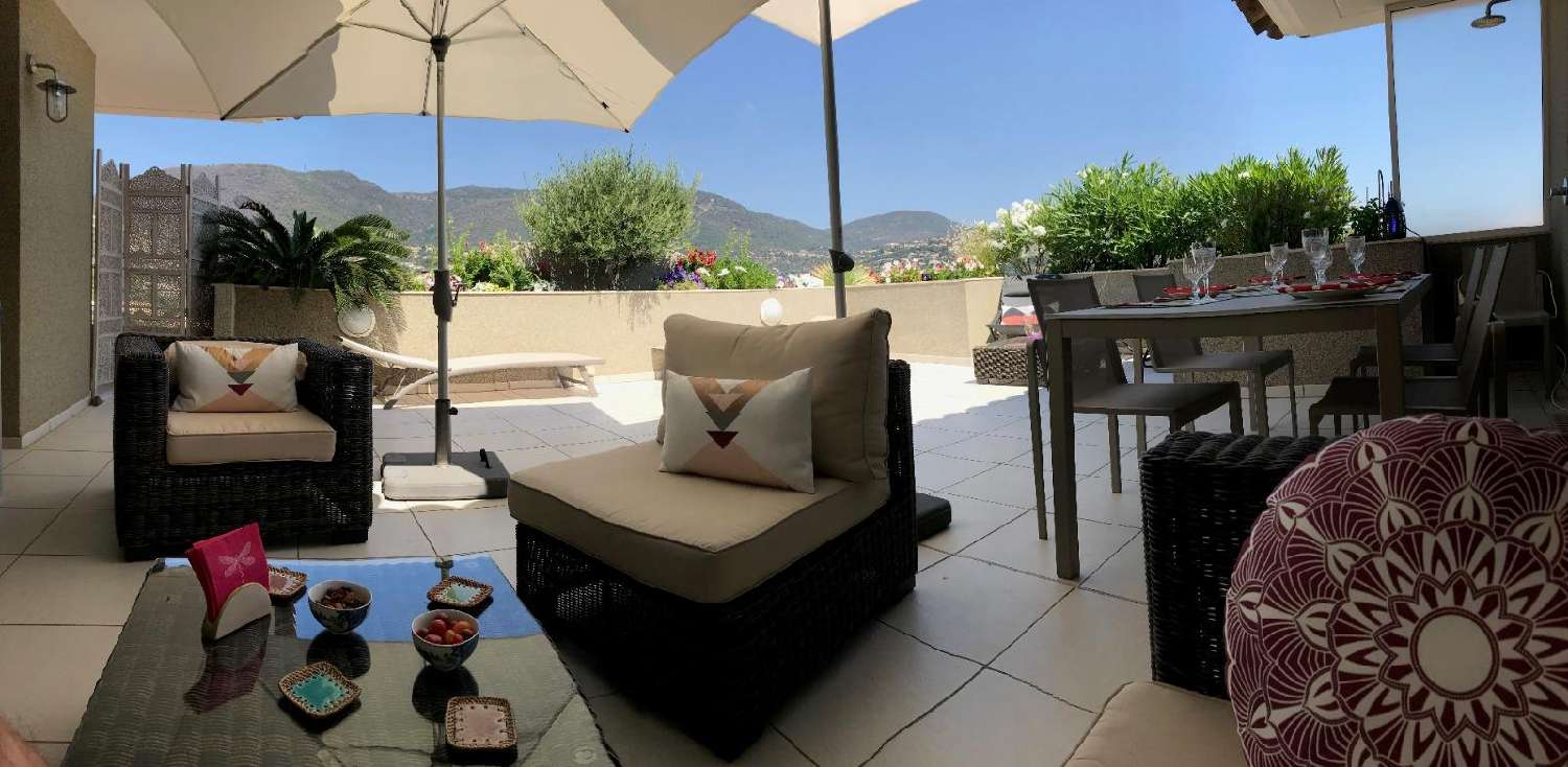  à vendre appartement Cavalaire-sur-Mer Var 2