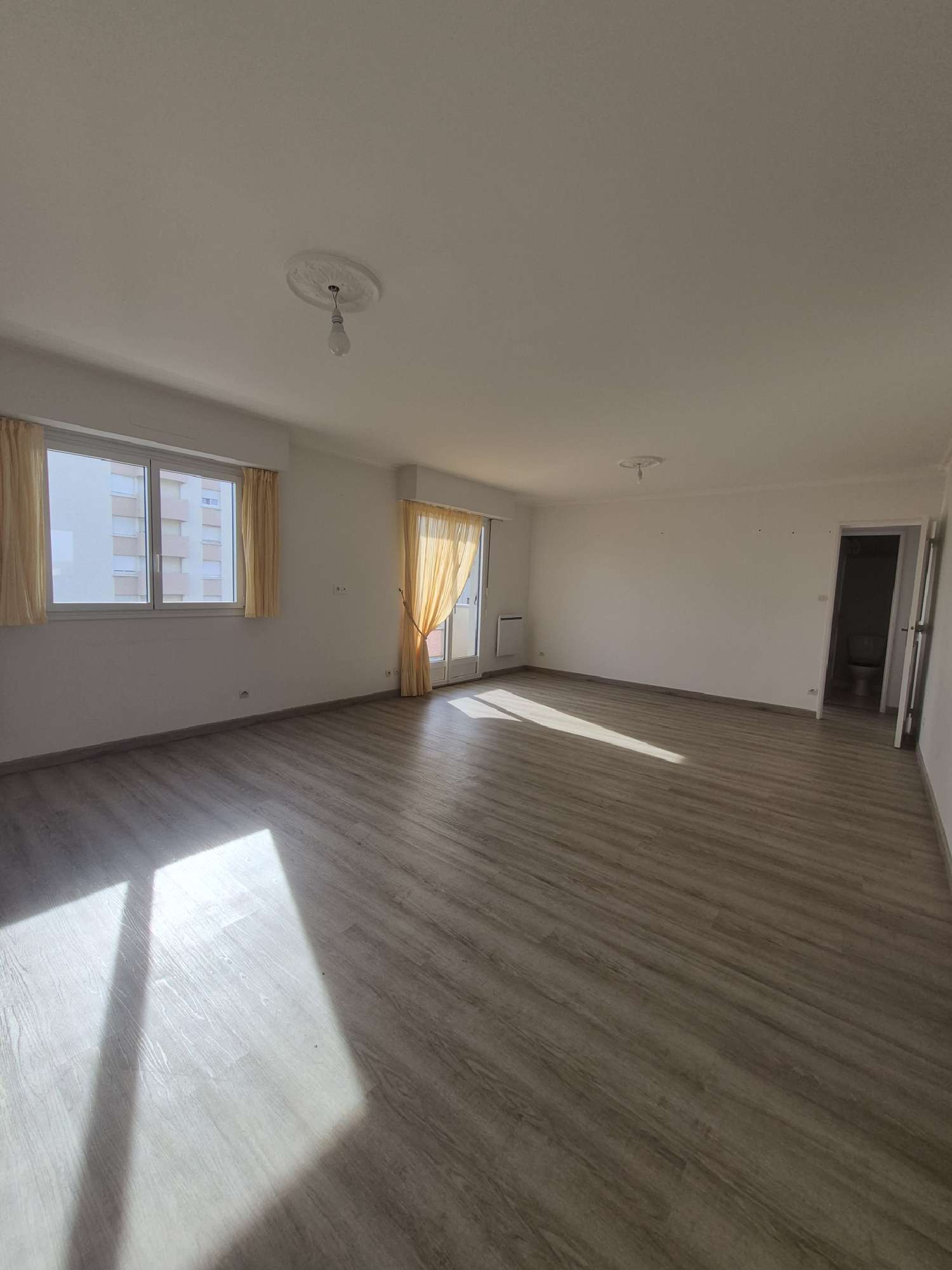 for sale apartment Châtellerault Vienne 1