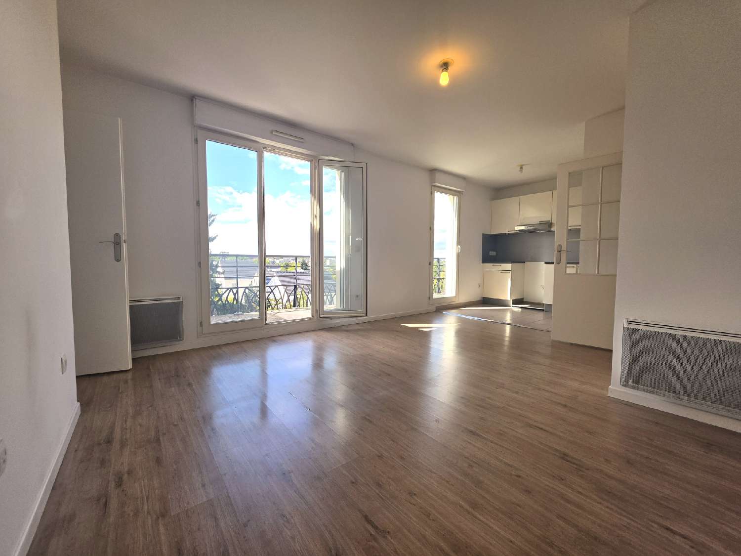 à vendre appartement Combs-la-Ville Seine-et-Marne 2