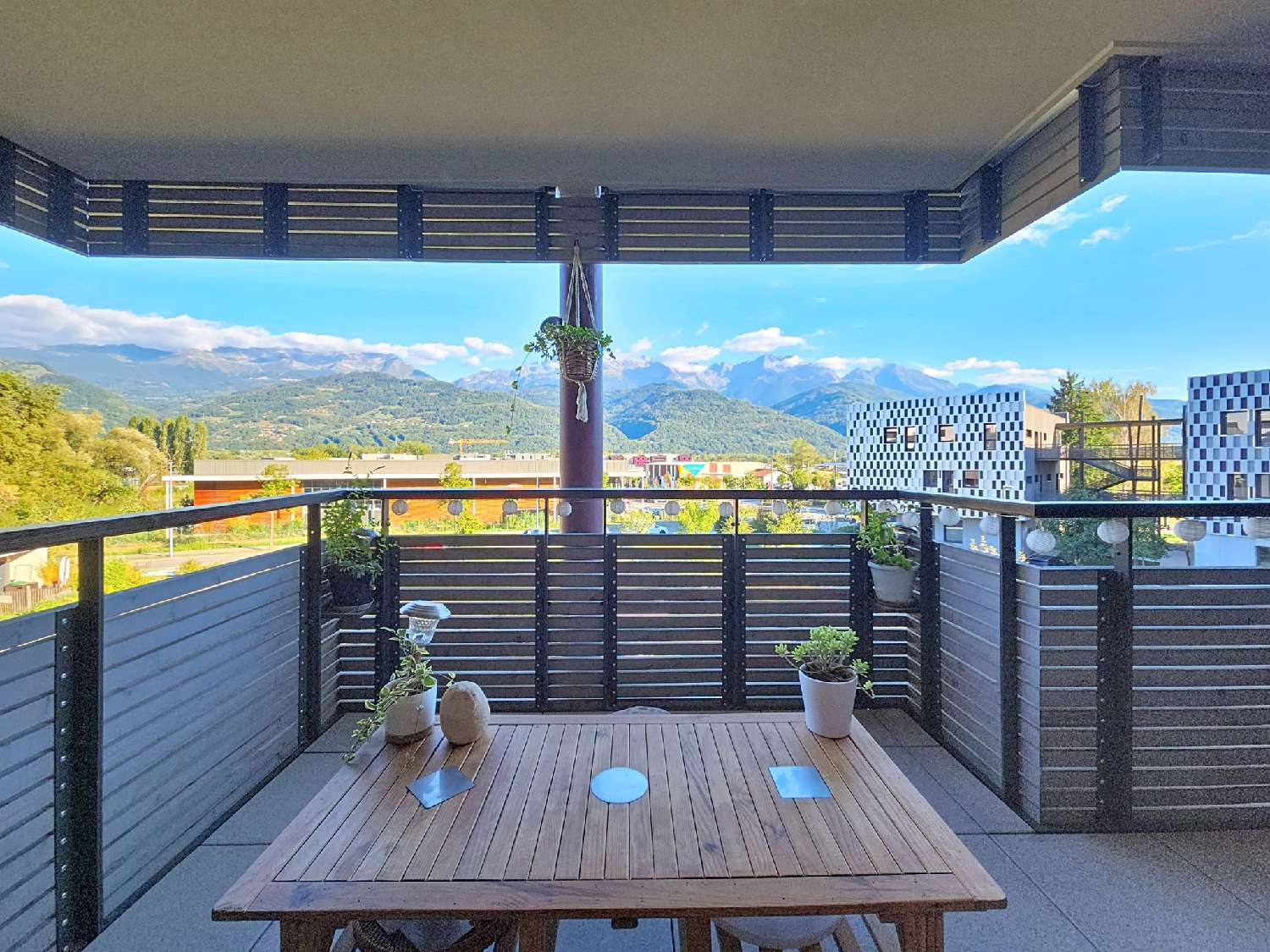  te koop appartement Crolles 38920 Isère 2
