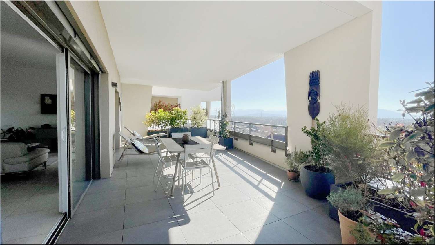  à vendre appartement Divonne-les-Bains Ain 1
