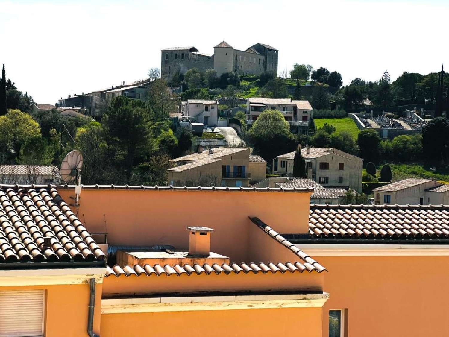 à vendre appartement Gréoux-les-Bains Alpes-de-Haute-Provence 2