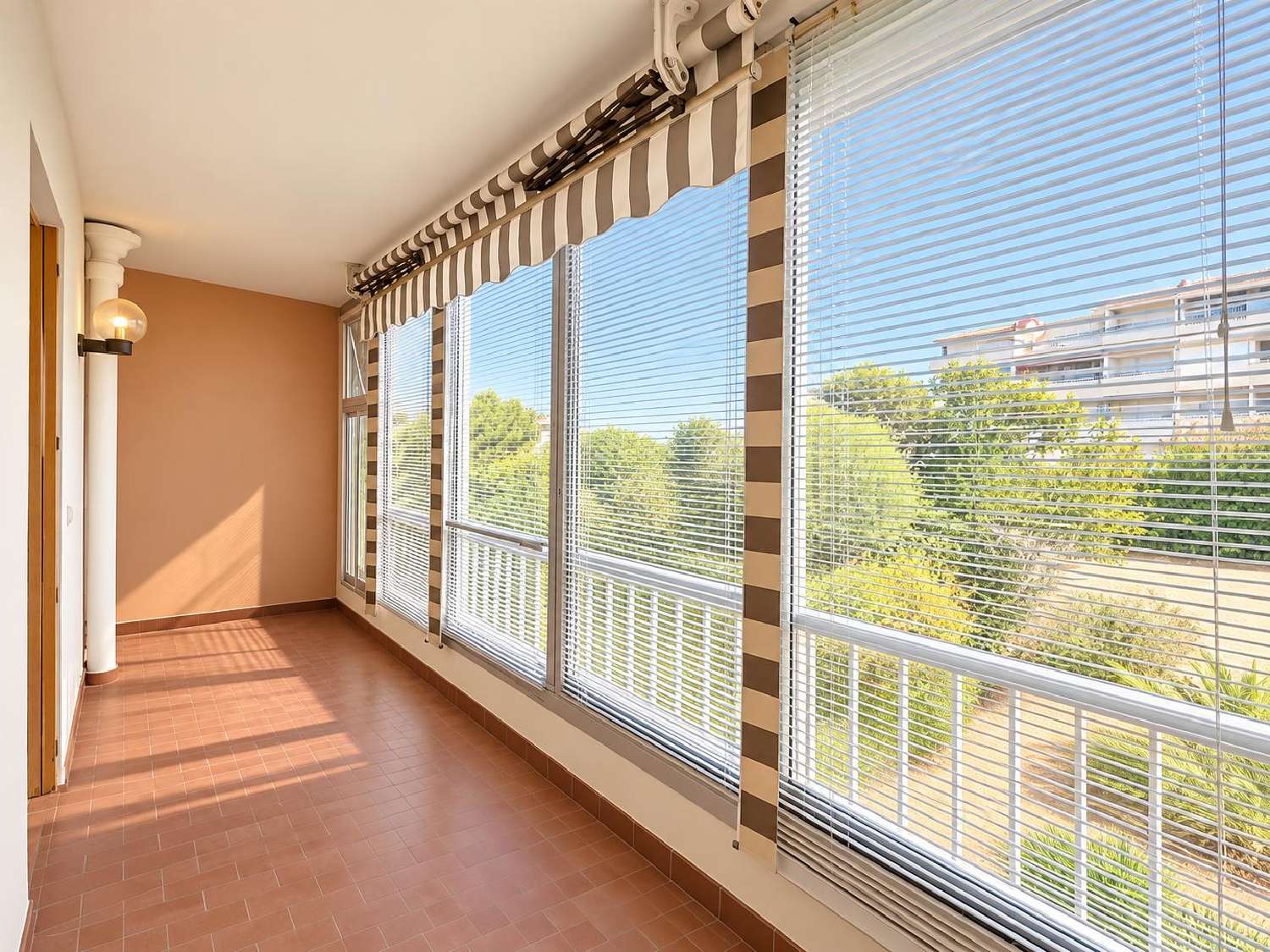  à vendre appartement Le Brusc Var 5