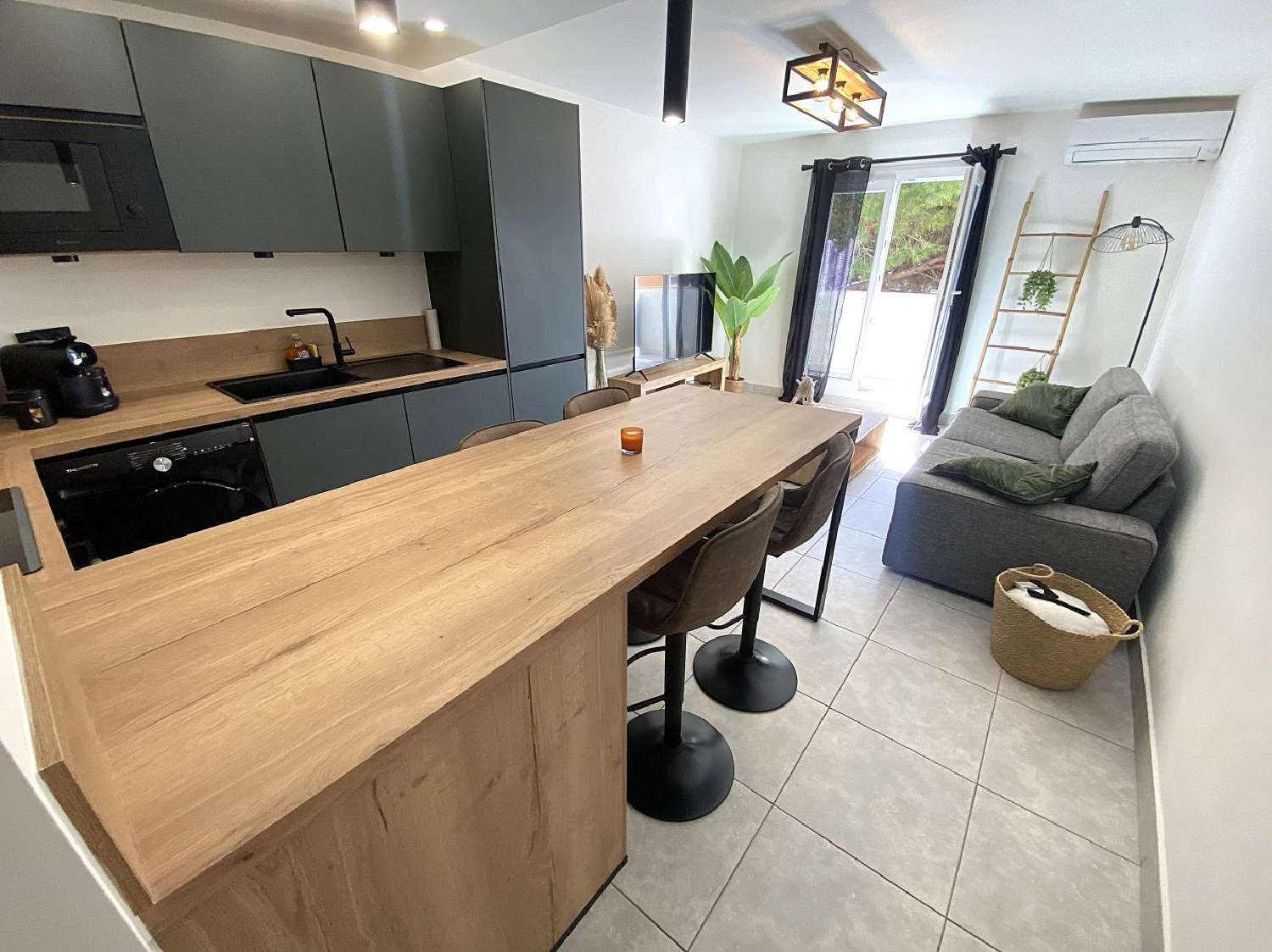  for sale apartment Le Grau-du-Roi Gard 3