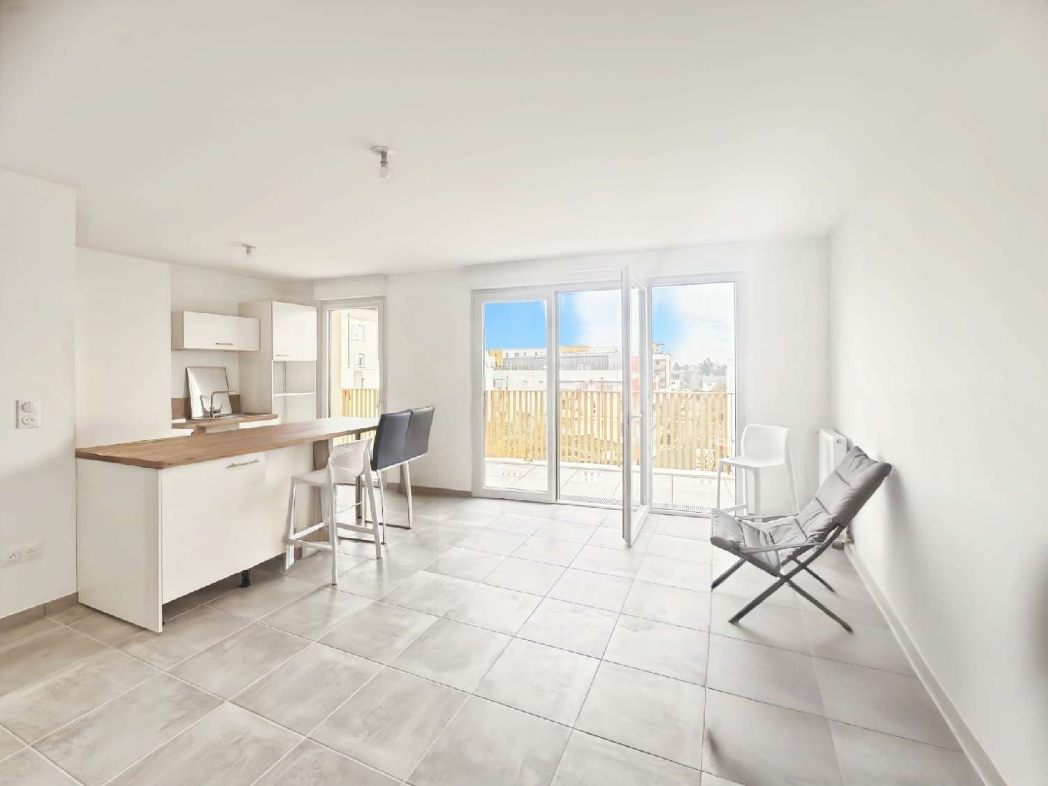 for sale apartment Les Ponts-de-Cé Maine-et-Loire 3