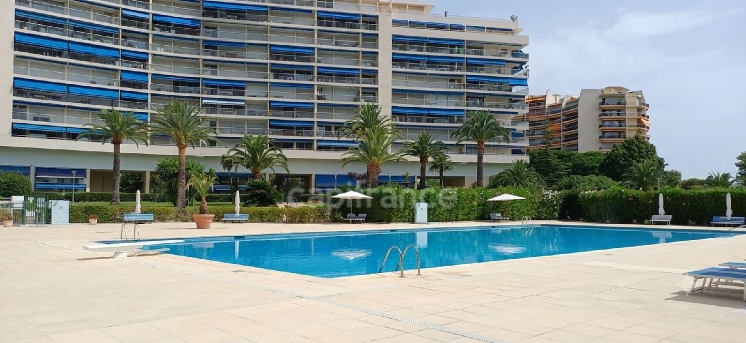 à vendre appartement Mandelieu-la-Napoule Alpes-Maritimes 2
