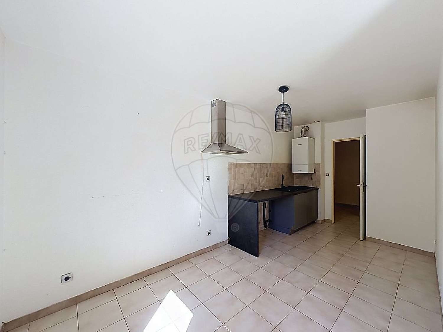 à vendre appartement Nîmes Gard 3