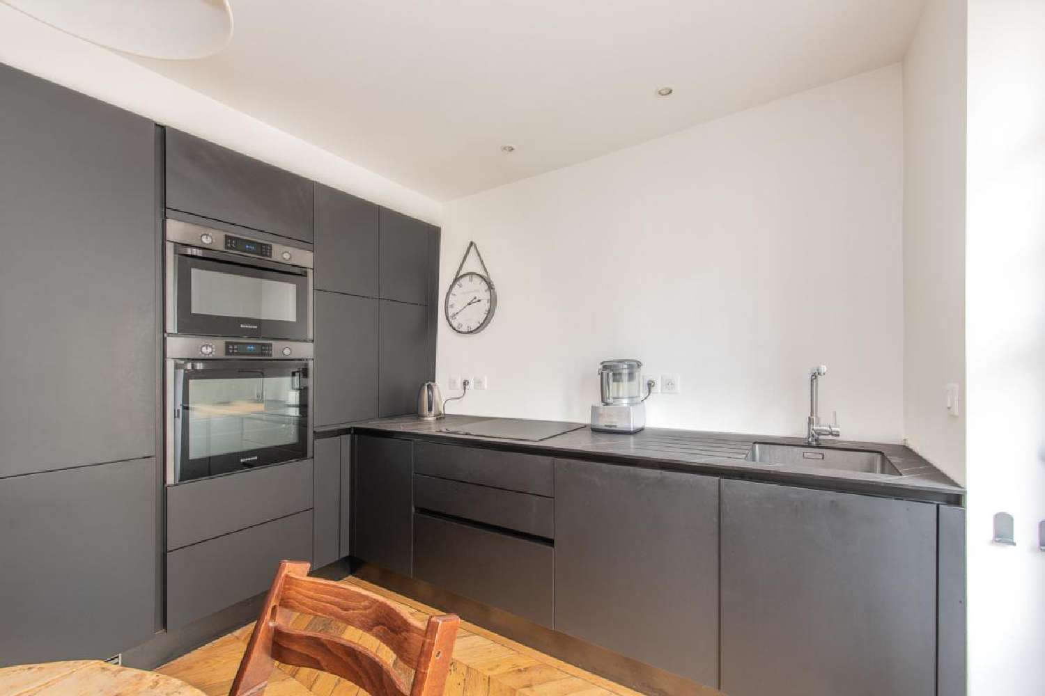  for sale apartment Paris 18e Arrondissement Paris (Seine) 4