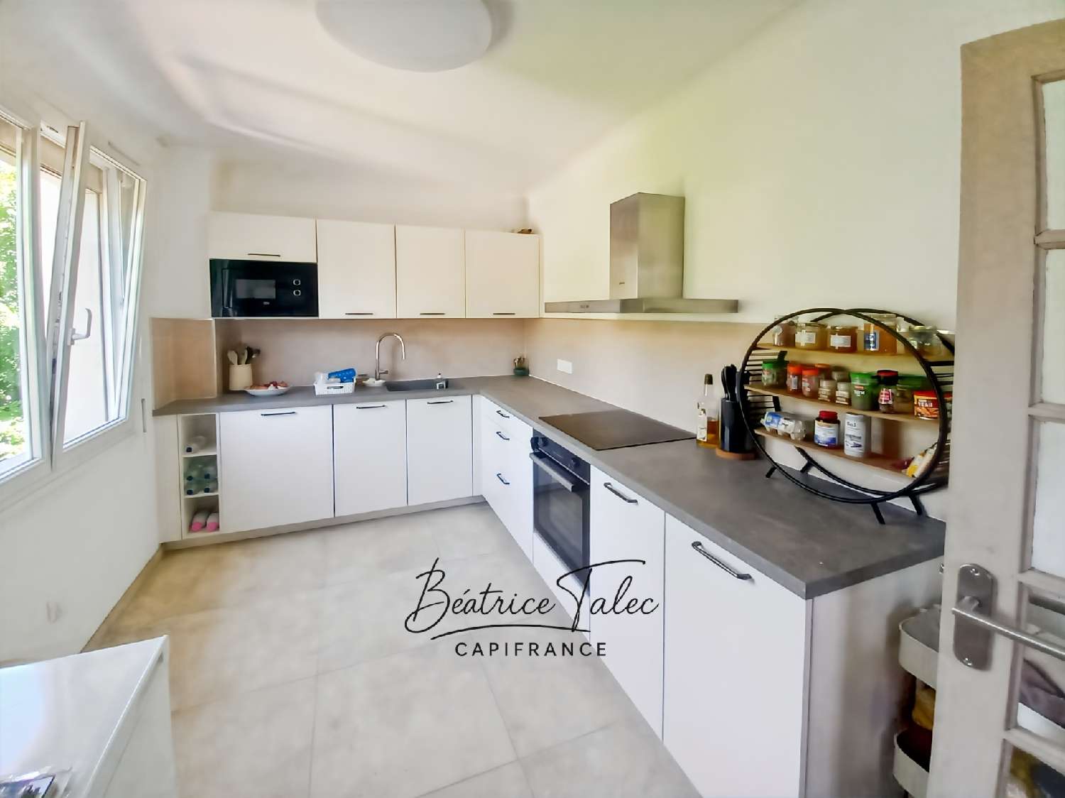  for sale apartment Puyloubier Bouches-du-Rhône 5