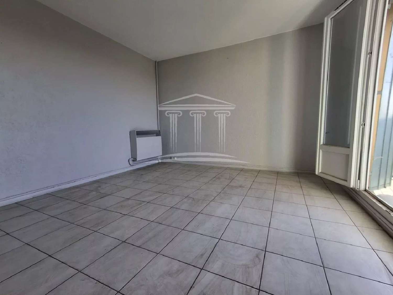 à vendre appartement Sorgues Vaucluse 2