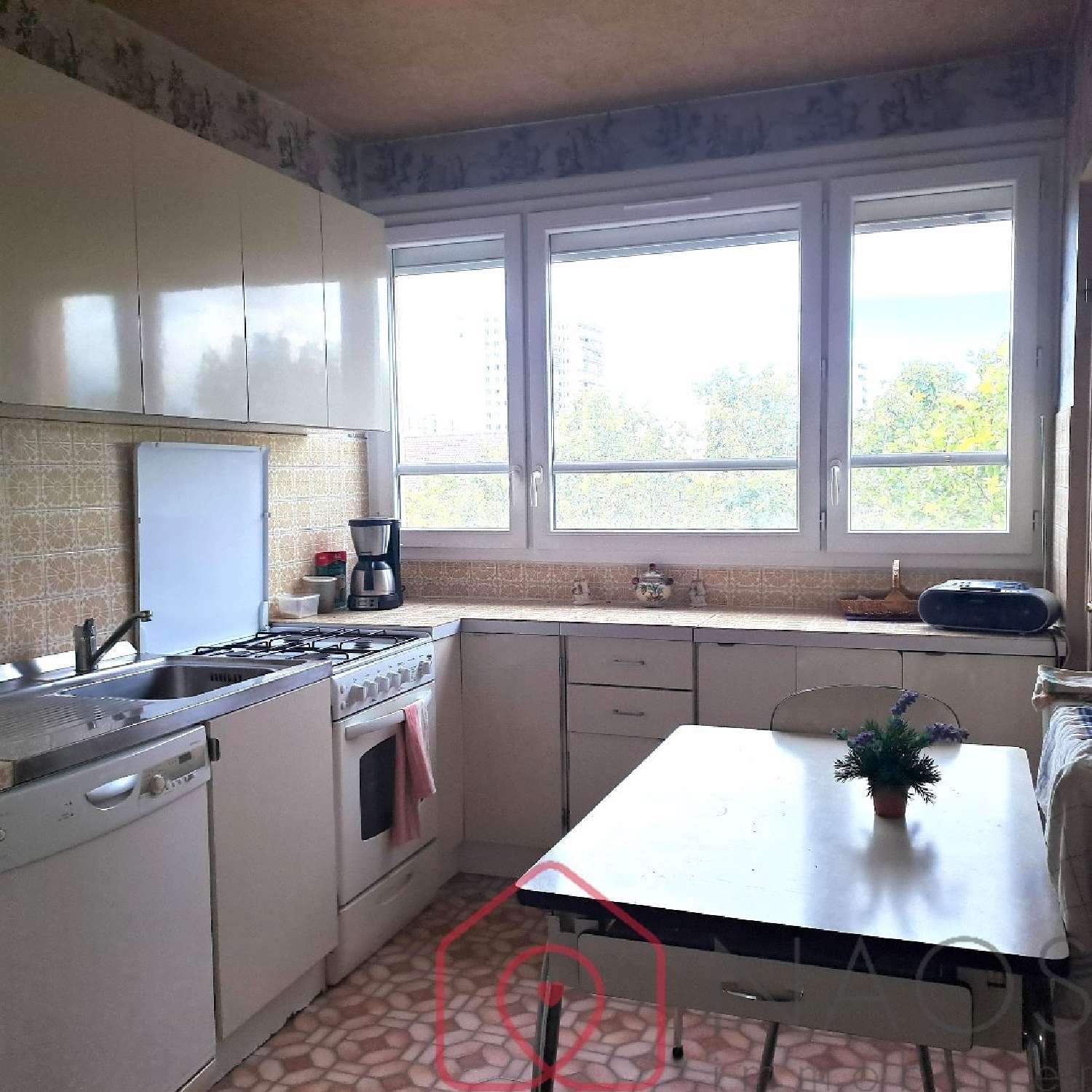 for sale apartment Villeneuve-la-Garenne Hauts-de-Seine 2