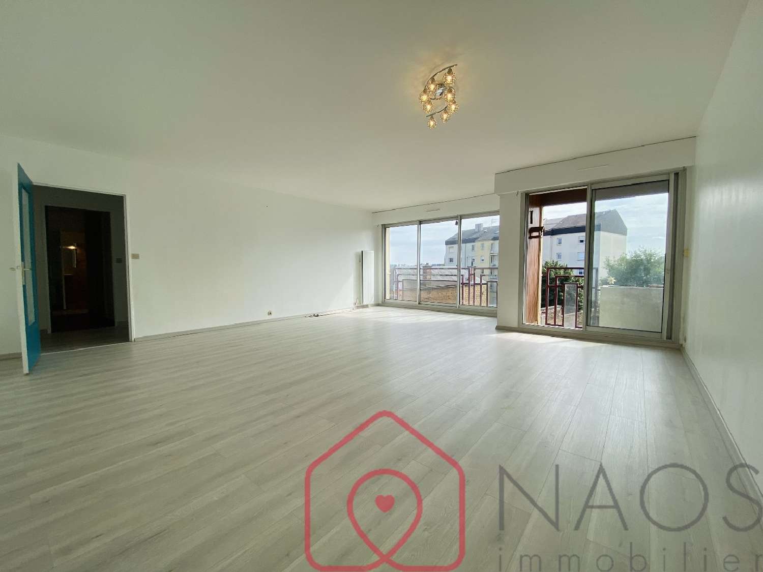 te koop appartement Warcq Ardennes 1