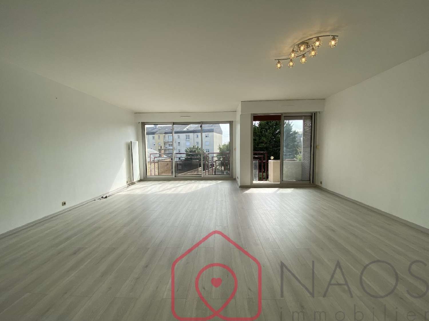 te koop appartement Warcq Ardennes 2