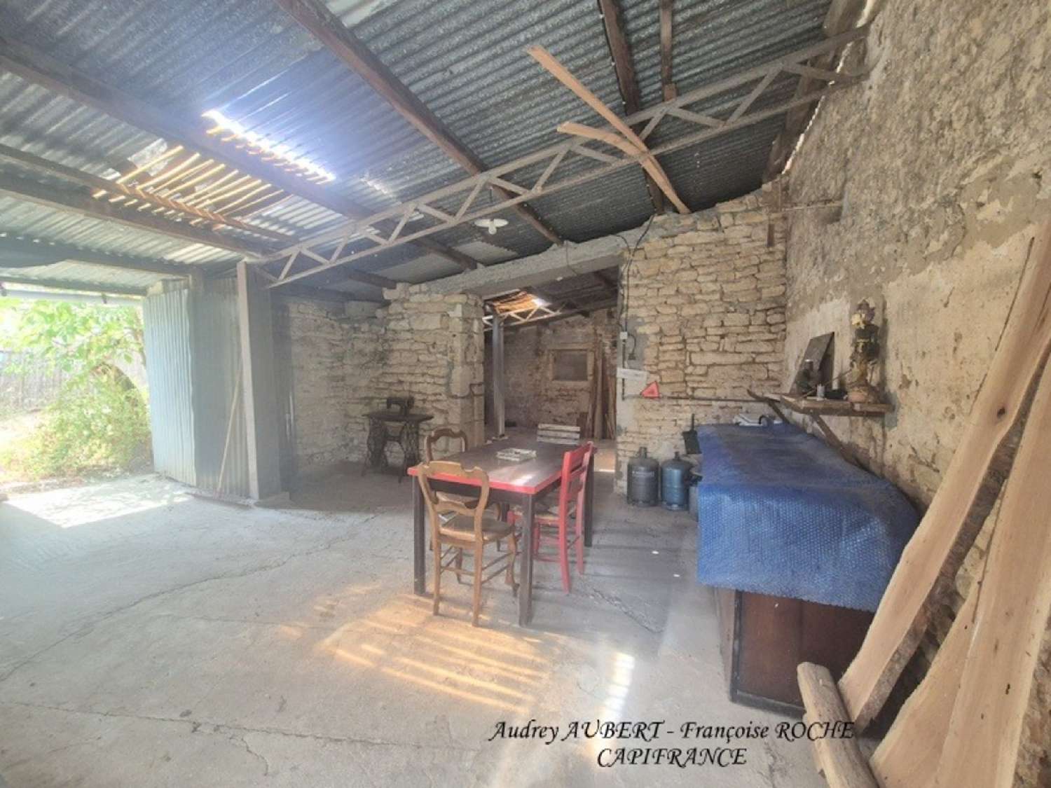 for sale barn Archingeay Charente-Maritime 5